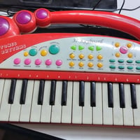 بيانو اصلي للبيع السيدية 07811360658