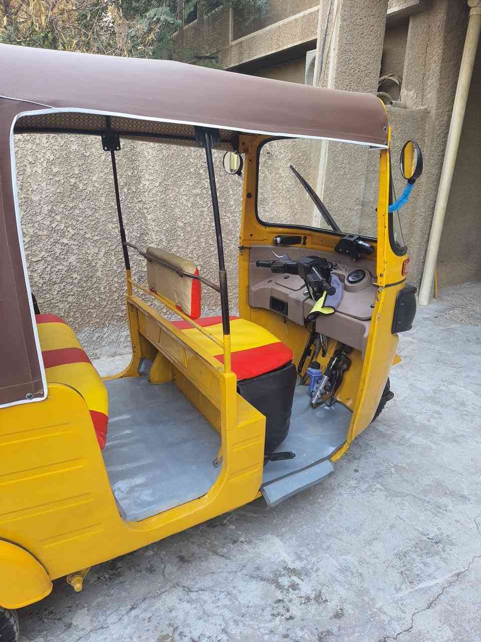 تكتك موديل ٢٠٢٠ رقم انكليزي بغداد هزة مرورية جديدة ٢٠٢٦ باسمي شرط التحويل ثاني يوم . بيها ملاحظات بسيطة سعرها ٦٥٠٠ الأمين الثانية التواصل على الرقم ***********
