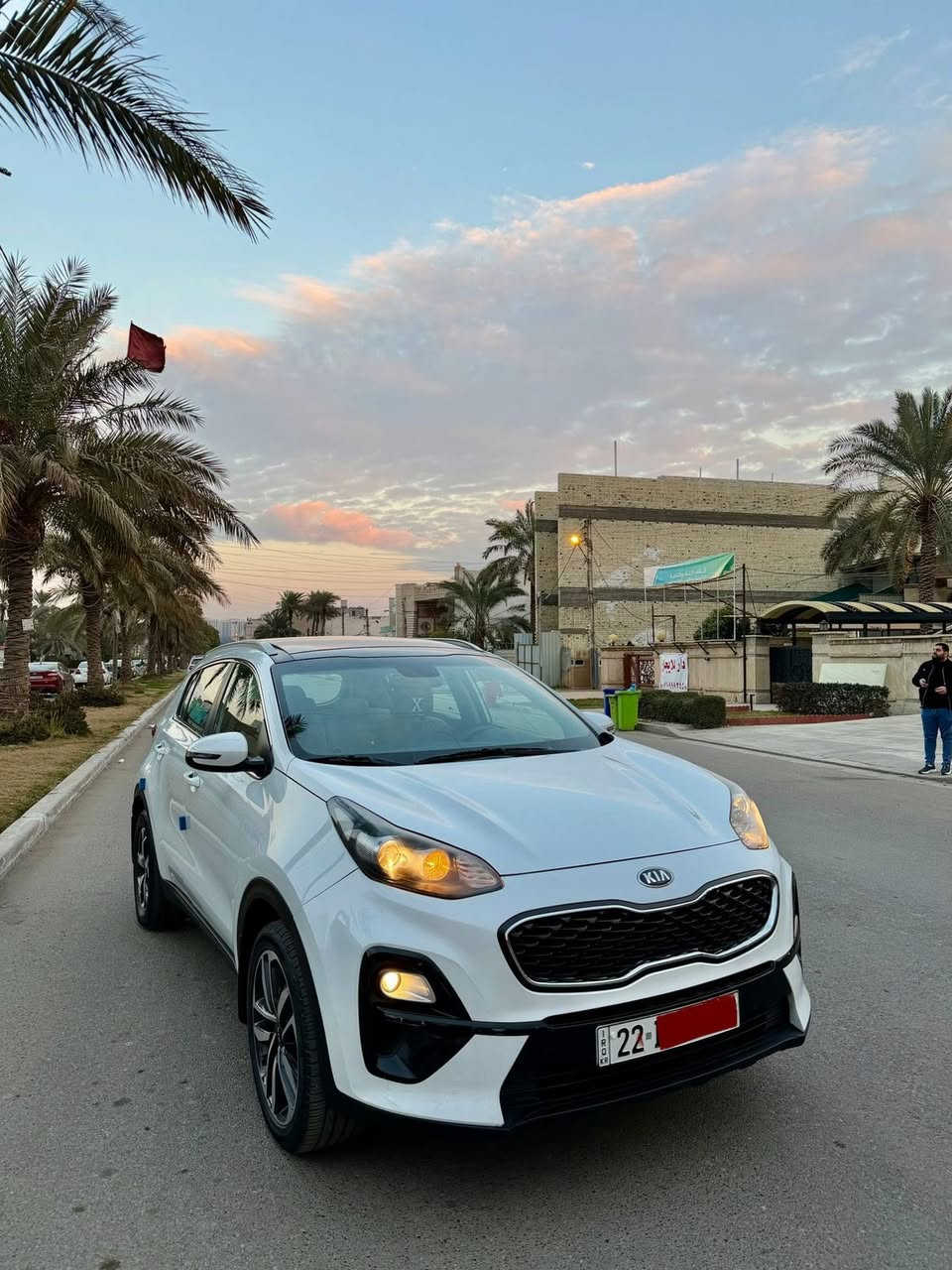 سبورتج 2020
خليجي مكفوله كفاله عامه 
فول عدا بصمه 
بنرما 
شاشا اندرويد 
كامرا دواره 
مود درايف 
حساس امامي خلفي 
اشاير بل مري 
مانع انحدار 
ويل كروم الجبير 
قطعتين تبريد 
محرك 2000 دوش مكفول 
رقم اربيل شرط التحويل 
مكان سياره بغداد سيديه 
سعر 196 
***********
