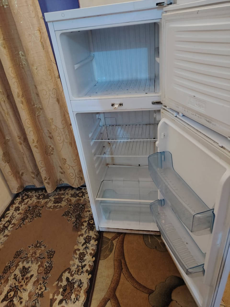 عندي ذاني غراض بيت للبيع المجمده 150 شغاله عل فحص 12 قدم السنك 125 المعرض 150 الكاروك 30 الثلاجه 12 قدم سعر 140 شغاله عل فحص مكاني نجف شراي خاص


**إذا كنت صاحب هذا الإعلان وتريد حذفه لأي سبب، رجاءا أرسل رسالة إلى الدعم الفني**