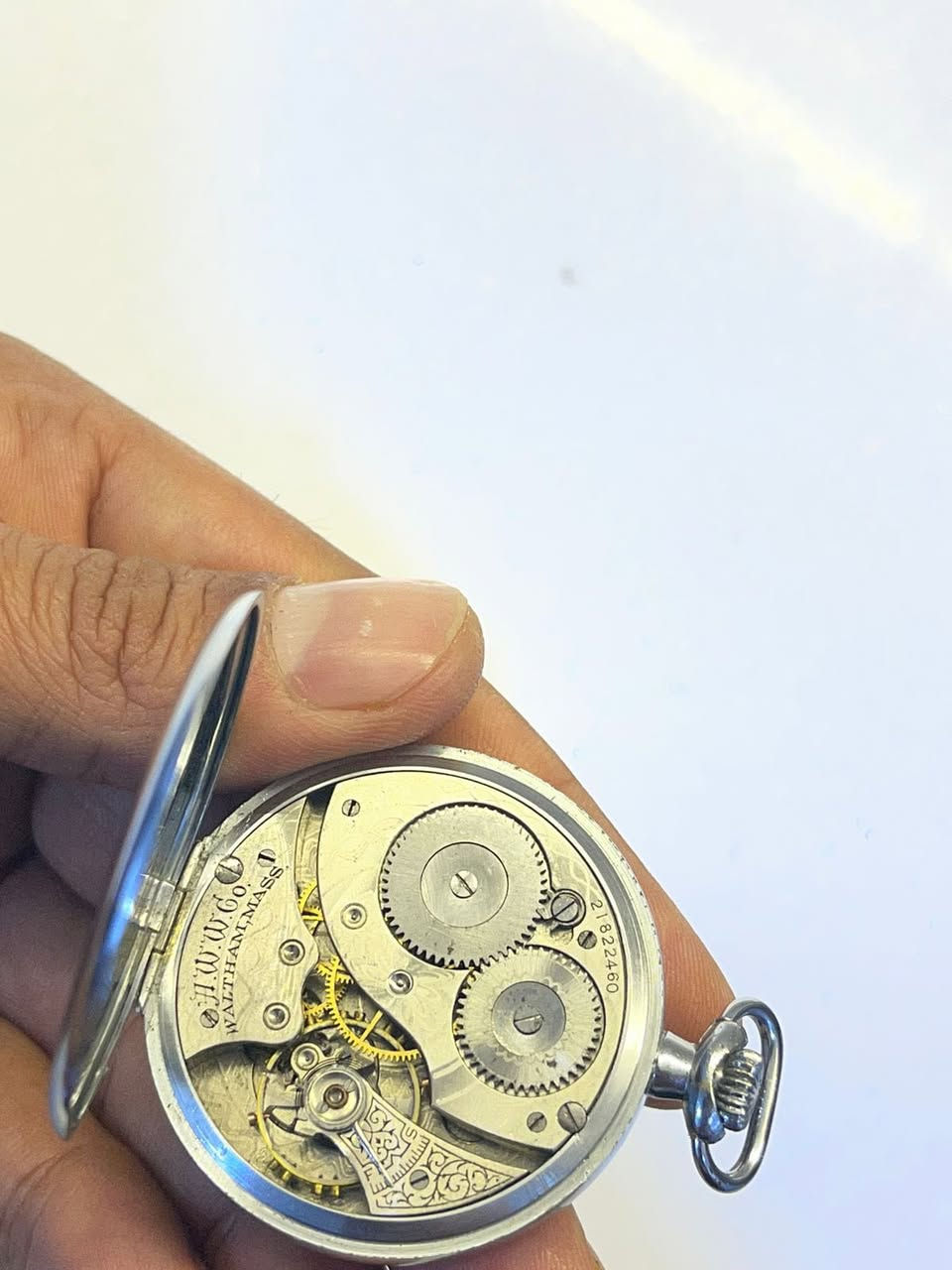 ساعه تكويك جيبيه أمريكي قديم متوفر


**إذا كنت صاحب هذا الإعلان وتريد حذفه لأي سبب، رجاءا أرسل رسالة إلى الدعم الفني**