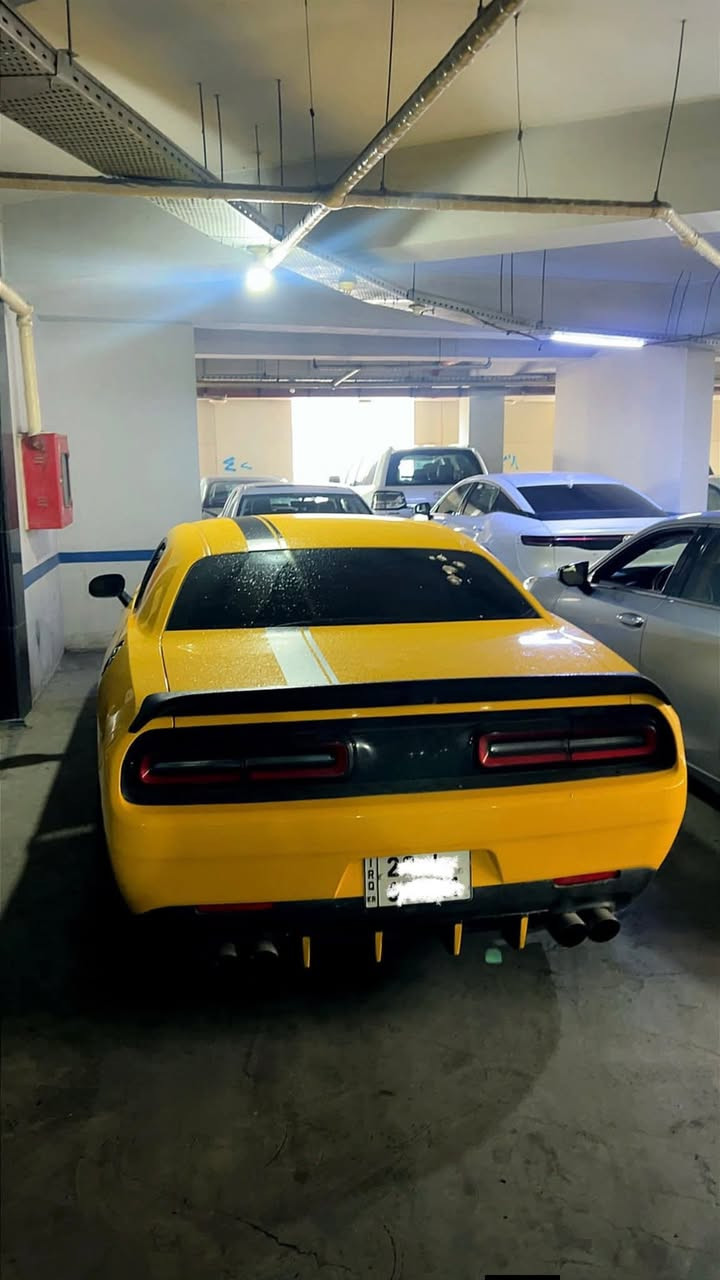 🚨🔥 تحدي السوق… جالنجر كلين بهالسعر؟ 🔥🚨
Dodge Challenger SXT 2017

💥 جالنجر – هيبة أمريكي + سعر نار 💥
الموديل: 2017
المحرك: V6 3.6 🔥
الممشى: 147 ألف كم (مو مايل)
الحالة: Clean بدون صبغ + بدون ايرباك ✅

━━━━━━━━━━━━━━━
🔥 الحالة:
مكينة + كير + صدر + تبريد + أكسل شرط 💯
سنوية وأرقام جديدة
4 تايرات جديدة 🛞
سيارة نظيفة كلش بالعافية على ياخذها 😈

━━━━━━━━━━━━━━━
🚀 المواصفات:
شاشة كبيرة 📱
كاميرا خلفية 📸
بصمة 🔑
شفتات ستيرن
ستيرن كنترول
ويلات لوك هلكات 🔥

━━━━━━━━━━━━━━━
💰 السعر؟

اكتب (سعر) أو اسم السيارة بالكومنت 📩
ويصلك السعر مباشرة على الخاص 🔥

━━━━━━━━━━━━━━━
🚨 عندك سيارة للبيع؟ 🚗
أرسل الصور والتفاصيل، وسنقوم بعرضها على صفحتنا مجاناً 🔥

━━━━━━━━━━━━━━━
📞 0770**********
📞 0750**********
🚨 رقم الهاتف خاص 🚨


**إذا كنت صاحب هذا الإعلان وتريد حذفه لأي سبب، رجاءا أرسل رسالة إلى الدعم الفني**