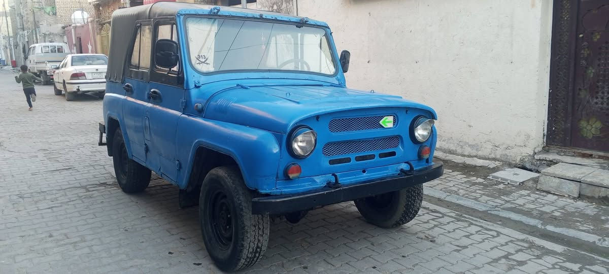 السلام عليكم واز بدون للبيع تحويره كامله كير ومكينه ونجي ميكانيك مكاني مدينه الصدر ***********
