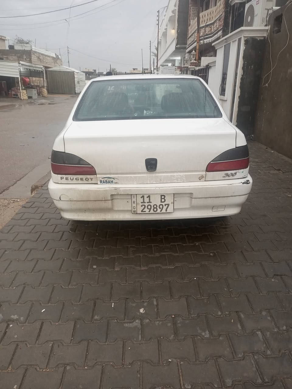 بيجو 306بلاديه مكفوله من الضربه والصبغ مبدل بس البنيد الصدر مبدل جديد المحرك مكفول من التنقيص والتبخير التبريد شغال ثلج  السعر 48بيهه مجال المكان بغداد اليوسفيه وهذا رقم صاحب السياره***********///***********
