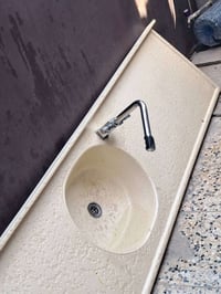 مرمرة للبيع سعره ١٥٠ الف اخت الجديدة قياس مترتين ونص للاسفسار077213808...