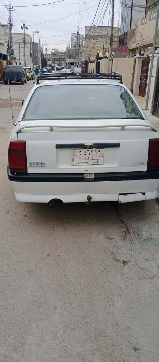 سلام عليكم اوبل اوميكا سبورت سياره بغداد باسمي مكينه 3000تبريد وتبريد شغال بس فإن ضعيف تخم تأير كهربائيات كامله عنواني بغداد الدورة ***********واتساب موجود والخاص مفتوح
