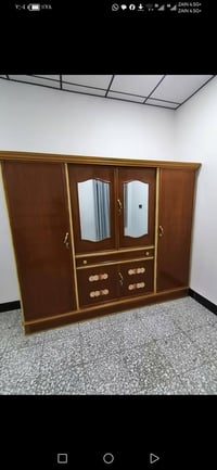 كنتور • بوفيه • قليل الاستعمال