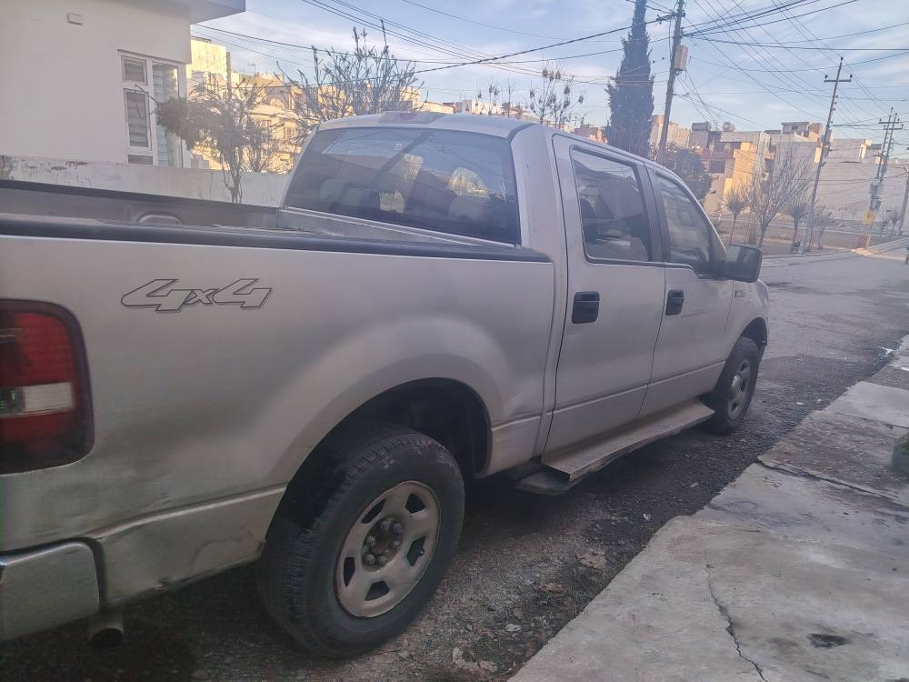 فورد ايف ١٥٠ ٢٠٠٨ هەشت بستۆن  دەبڵ اکسل بێ بۆیاخ تەبرید گەرمی ساردی بەشەرت چوار جام کارەبا تەقەو ڕەقەیەکی کەمی تیایە ئەویش قوڵاغەکانیەتی لەوە بەدەر مەکینەی سەرف دەکات زؤر سەیارەیەکی عەمەلییە ماڵ ی دۆستە نرخ 60 گەڵا و معامەلەیەکی کەم
*********** السليمانية, العراق
