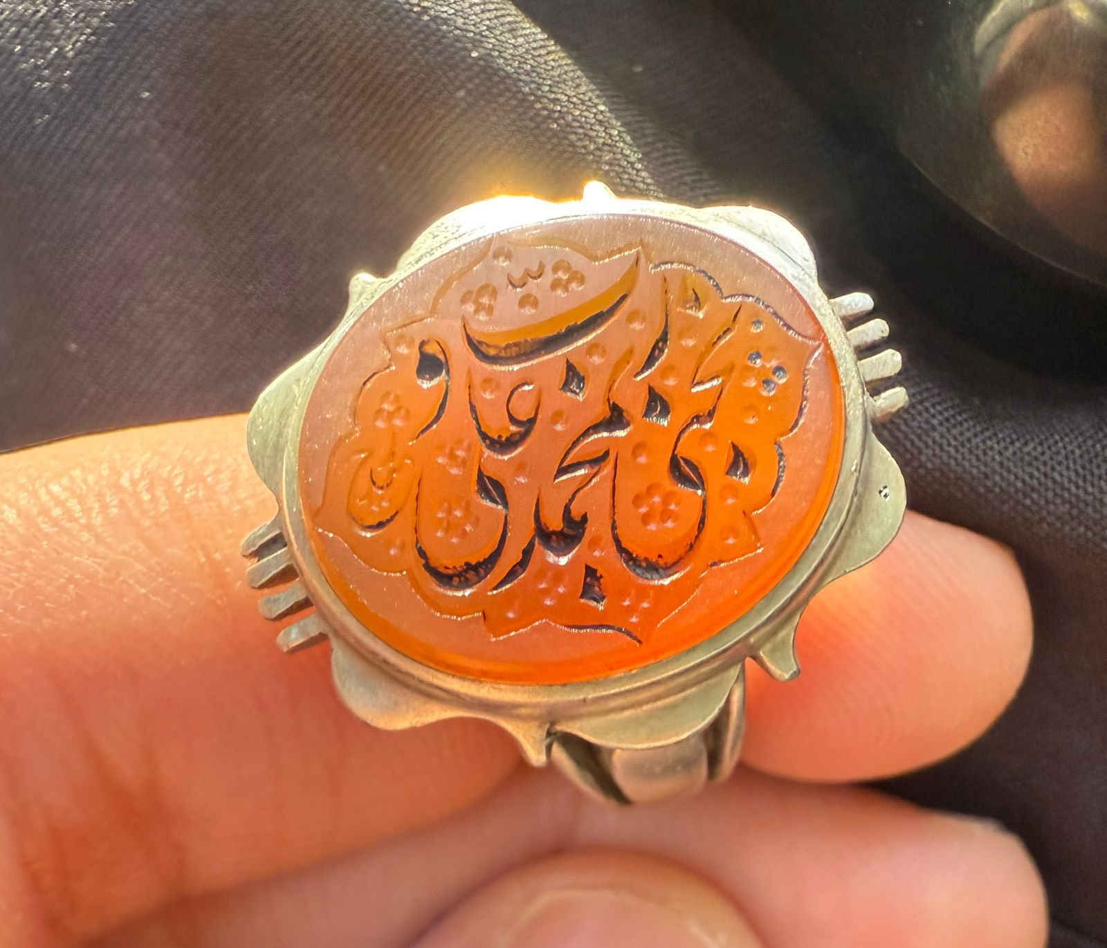 150 يوجد توصيل


**إذا كنت صاحب هذا الإعلان وتريد حذفه لأي سبب، رجاءا أرسل رسالة إلى الدعم الفني**