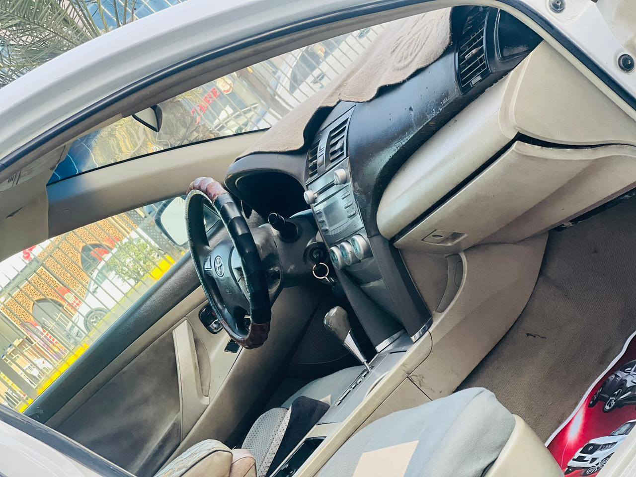 كامري 2008 السعر, 93 قابل  للتفاوض  استفسار***********  وارد أمريكي  حادثه جاملغ أمامي  فقط  والباقي مكفول من الحادث  بيه رشات  صبغ جماله أثر جراد  مواصفات  شاشه كبيره  كامره خلفيه   حساسات أمامية خلفيه  تحكم ستيرن جهتين   مري كهربائية   كشنات كهربائية  سياره جديده وجاهزة محرك وكير جدد  تبريد شغال ثلج  حداديه جديده   رقم كربلاء مميز مشروع وطني  باسمي  سنويه لل 28  مكان السياره كربلاء المقدسة
