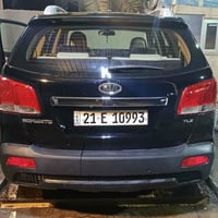 سورينتو البيع بسمي سياره مكفولة 4سنتر 3قطع تربيت 07716637600