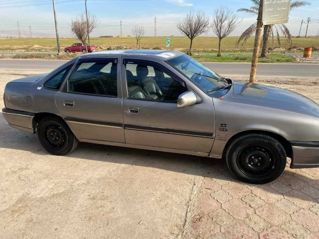 اوبل فكترا للبيع موديل 1992 محرك 20 بلادي  كير توماتيك  جامات كهربائي قفل مركزي  سلايت باتري وتايرات وطخم وصدر ودوشمة جديد شاشة وكاميرا  السيارة باسمي سنويه وهزة وفحص كله كابون بانزين جديد   رقم اربيل
***********
***********
