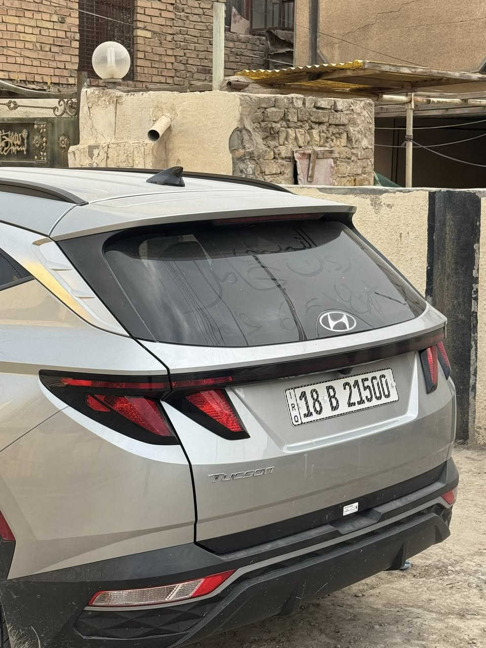 السلام عليكم
هونداي توكسان ٢٠٢٤ للبيع.             فئة sel 

مكينة السياره ٢٥٠٠ 

٤ سلندر 

بصمة

السيارة تشغيل عن بعد

ابل كاربلاي 

أندرويد اوتو 

ماشية ٣٨،٠٠٠ ألف ميل

حادثها فقط الي بل بنيد موضح بل صورة وبارد قليل باب الصدر 

السياره نضيفة حيل 

رقمها ممميز 

وبيها هواي مواصفات معروفة 

مكان السياره بابل حله

رقم الهاتف لللاستفسار : ***********
