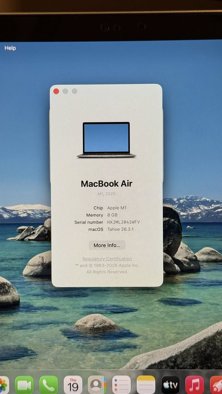 Macbook m1 air ماك بوك
الجهاز نظيف مواصفات رام ٨ شاشه ١٣ تخزين ٢٥٦ 
بطاريه ٩٠ سايكلات ١٧٥ 
الحهاز نظيف ولا شخط بي 
يجي ويا كفر ولزكه شاشه وشاحنه الاصليه وكيبل 
ماعدا الكارتونه 
السعر ٧٠٠ الف 
واتساب ***********
