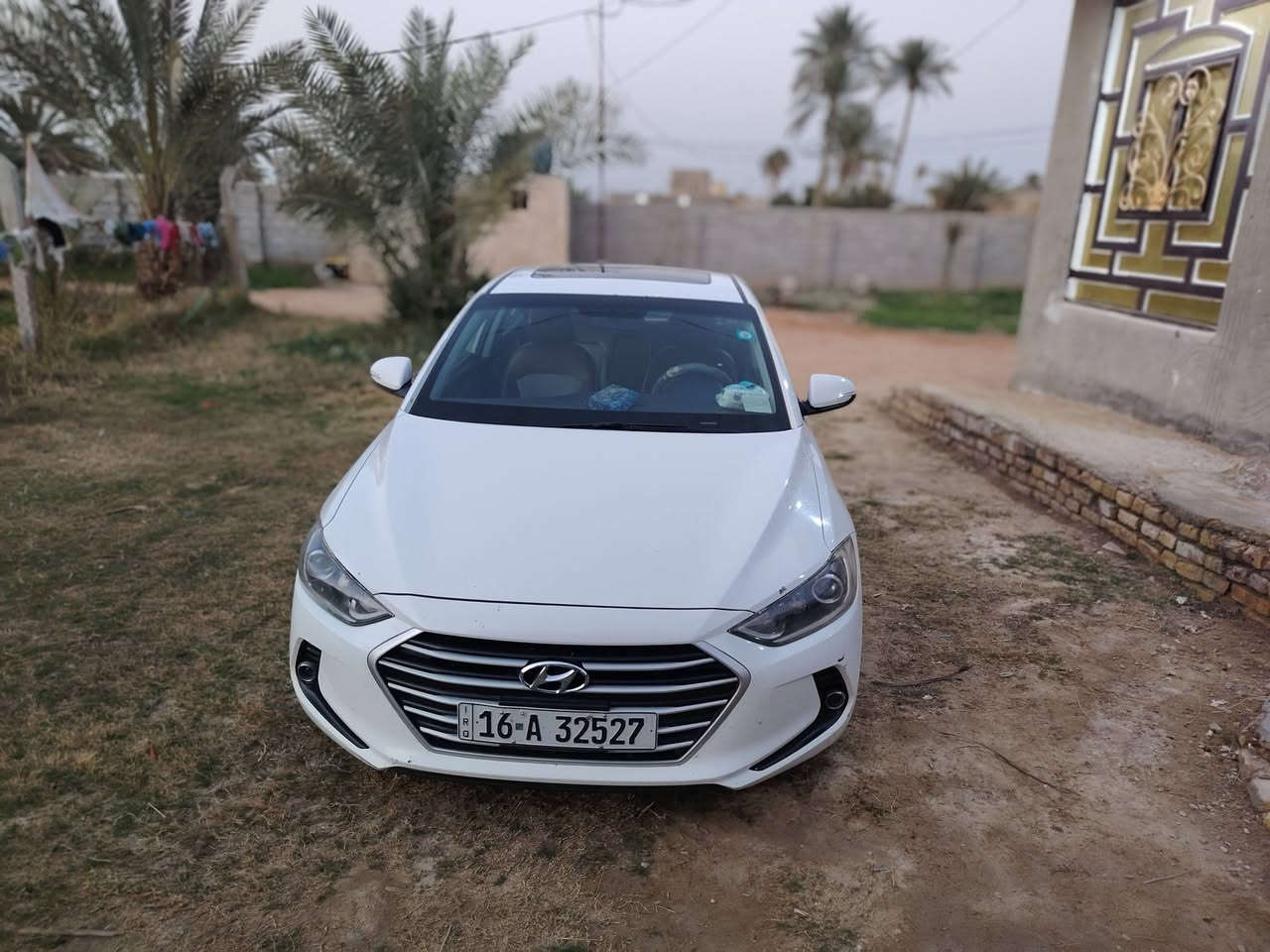 السلام عليكم سياره النتره موديل 17 خليجي كفاله عامه كير عادي  6 نمر  السياره جاهزه  من كهربائيات من حداديه من تبريد ما ناقصه شي السياره وبسمي والسنويه مجدده لغايه  ٢٠٢٩ مكان نجف المشخاب  السعر 145  ***********
