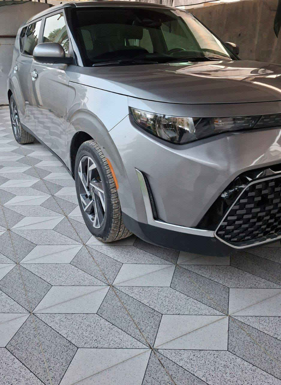 صول ٢٣ فول مواصفات (ايكو داينمك)
رقم بابل بأسمي 
مكاني بابل مركز 
ماشيه ٣٠ الف ميل كير at
حادثه بارد فقط باب وجاملغ بدون تبديل بدون صبغ 
السعر ١٦٧ وبي مجال للاستفسار ***********
