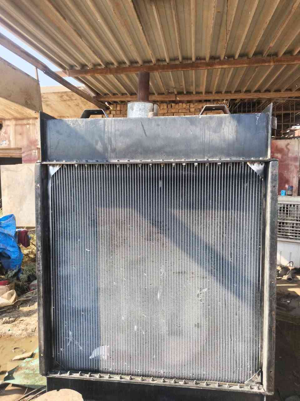 يكانيا دياس محرك مكفول لاصرف ولا بخار راس توليد200 كيفي بلادي شركه السعر 45 وبيها مجال للشراي
لاستفسار
***********
