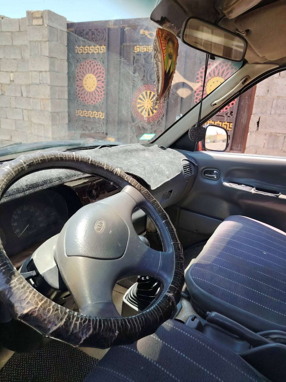السلام عليكم. سيارة بريجو للبيع. موديل 96. للاستفسار ***********
