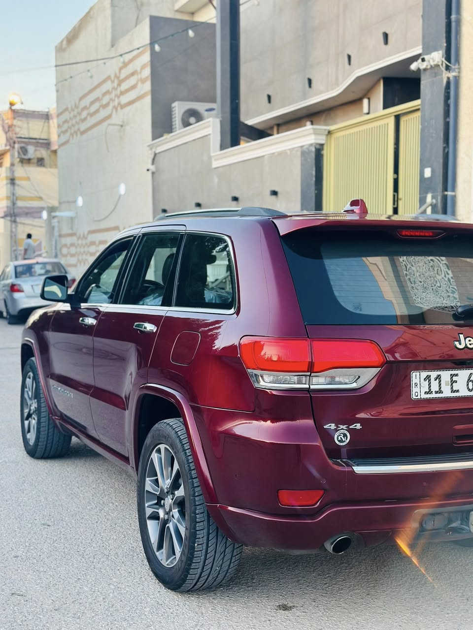 السلام عليكم للبيع

جيب  JEEP 🇺🇸🏁

جيب امريكي اوفرلاند اصل 
الضرربسيط  جاملغ خلفي عكس السايق +
طرف الدعاميه الاماميه  

صور الحادث مرفقه 

الموديل :2018 

المحرك :   V6 . 3.600

العداد : (138mi).

اللون :ماروني 🚗 

نضام الدفع فور ويل 4/4 ماوس  

(المواصفات )

معروفة موصفات اوفرلاند 

فول موصفات 1/1 

مري  شفط واشارة 

مري قلاب ويه ال R

يدات ستيل اصل 
   
جنطه كهربائي شفط 

دبل كزوز خلفي 

حساسات اماميه + خلفية 

سستم صوت 12 سماعة 

*دمام خلفي 

*جكات تصعد وتنزل 

*نضام صوت Alpine                                 

*فتحت سقف بانوراما  ☀️

* لايت امامي خلفي LED . ⚡️

* كاميرا خلفية . 📷

* ويل قياس 20.🛞

* مري هيتر .♨️

*نقطعة عمياء .

* تشغيل عن بعد . 

* ماوس .🖱️

*رادار خلفي + رادار امامي 

*كشن كهرباء ⚡️

*اربع كشنات تدفئة و الامامي تبريد وتدفئة ☁️

* شاشة كبيرة   🖥️

* اربع مودات قيادة ❄️

* مثبت سرعة . 

🔴مكان السيارة : النجف الاشرف  

تخم تاير جديد 

السعر 250 💵💵 

للاستفسار اكثر الاتصال عل الرقم 
***********☎️اتصال
