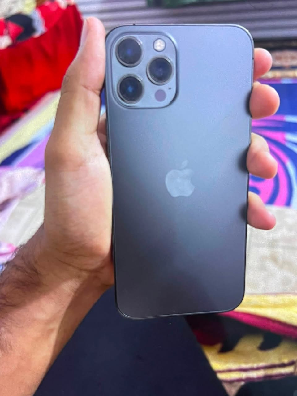 12 pro Max : 
بطايره🔋: ￼93￼.   جهاز نضيف كلش شخط ما بي 
سعره ٥٠٠
او مراوس بجهاز جيتي ٣٠ مع فرق 
او بوكو 6x 5g مع فرق 
رقم التواصل : ***********
