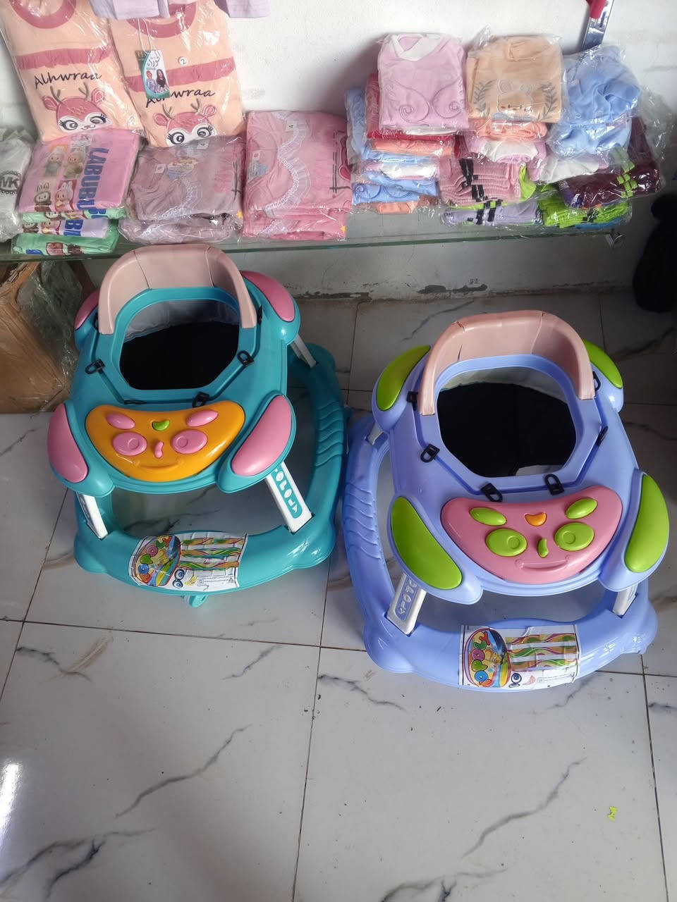 موجود بالمحل  سوق الزهراء  قرب سوق حميد الكبير اسعار مناسبه حجلات مال اطفال نوعيه زينه    ***********
