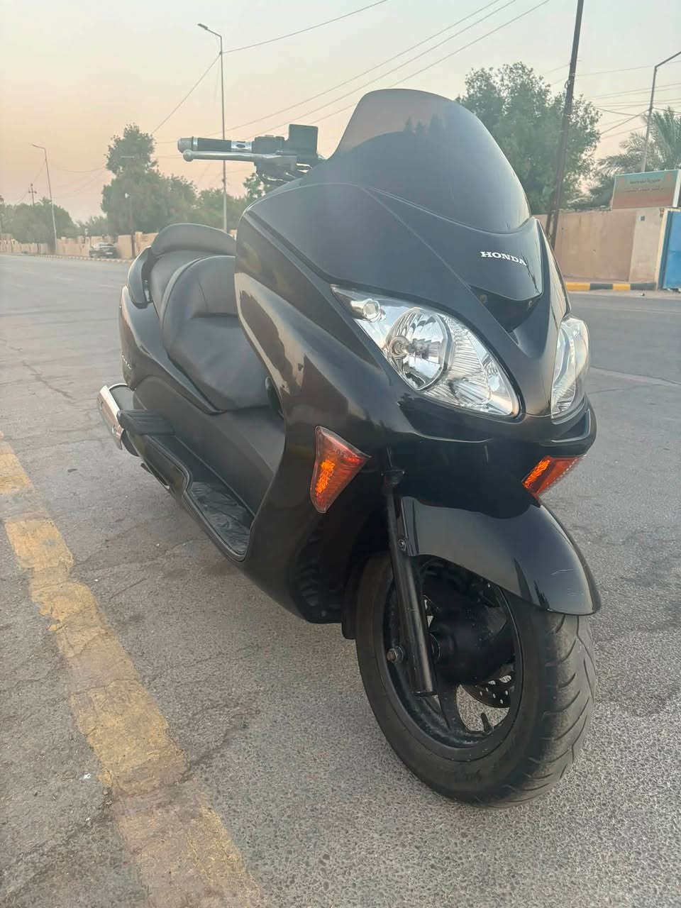 فورزا 08 للبيع دراجه كفاله عامه بحالة الرمبه قبل كم شهر اخذته من الرمبه عميه بلاد الكهربائيات كله شغاله وعل بلاد دراجه جديده وما ناقصهه اي شي
السعر مليون و250 
مكان كوت الزهراء
للإستفسار ***********
