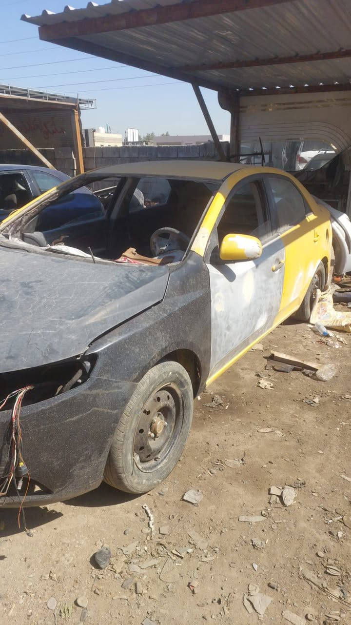 للبيع نقد او قسط سيراتو 2011 خليجي رقم نجف ومكانها نجف كامله سمكره مكينه وكير كاملات حداديه كامله والصباغ عليه عايزه شغلات بصيطه باقي التفاصيل خاص او الاتصال بلرقم *********** النجف, العراق
