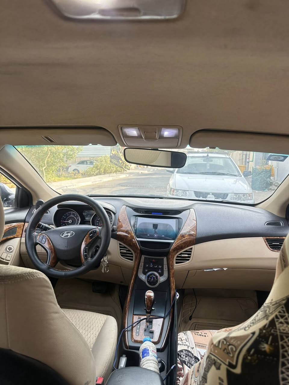 النترا 2014 خليجي حجم المكينة 1800 لون ابيض رقم بصرة بسمي السنويه منتهيه صار شهر تحويل ثاني يوم السيارة نضيفة ترايك وين ماتريد والكير والمكينه مكفولات حتى دفتر تبديلات الدهن مال كير ومكينه موجودات وملتزم بيهن البدي بي كارتات اثر تگشير بيها تخم تاريات جدد تبريد ادامة كهربائيات كله شغال وصافية مانقصها شي/ هاتف ***********
مكاني البصرة / القبلة  السعر 115 قفل

المواصفاات ✈️
تحكم ستيرن 
وضع قيادة ايكو
دواخل صاج
الكشنات بيجي 
ويل كب 🛞
اشاير بالمري 🚥
لايت زينون 🔦
