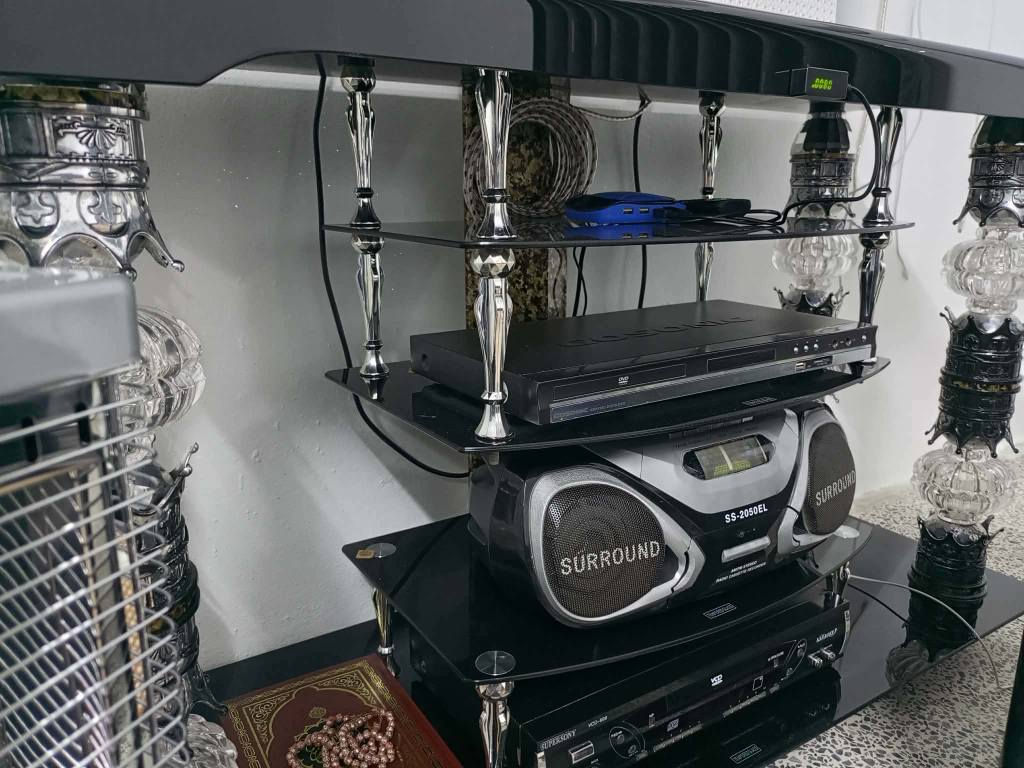 ‎بلازمه حجم٤٣ ال جي والميز شرط مستعمل شي قليل ١٨٠
*********** متوفر واتس اب كراج الشمال شارع التل‎ موصل, نينوى
