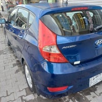 اكسنت ٢٠١٧ • ماشي ٧٥٠٠٠ • رقم بغداد باسمي