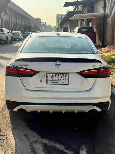 نيسان التيما ٢٠١٩ SL 
فول موصفات رقم بغداد
سياره ماشيه 90 m
بدون صبغ وبدون ايرباك 
ورقم الشاصي موجود بالمنشور 
رايده ١٤٠ 
*********** Colombo
