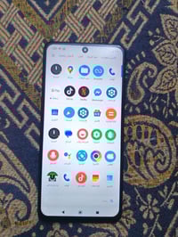 للبيع • تفاصيل خاصة • غير محدد