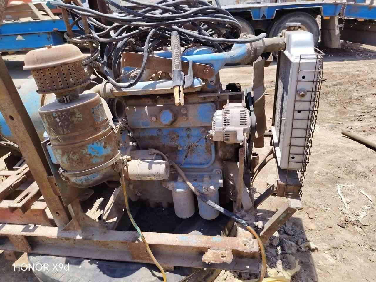 سلام عليكم مكينة لحيم گاز بلاد مكينة لحيم ٣بستم تلحم انواع المعادن مع بطل اوكسج وگاصوصة السعر مليونين و خمسمية المكان سماوة ***********
