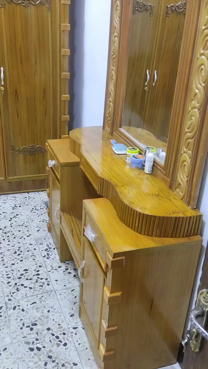 السلام عليكم ورحمه الله
عندي هاي اريد اراوسها بصاج 
اخذتها جديد ما مستخدمه


**إذا كنت صاحب هذا الإعلان وتريد حذفه لأي سبب، رجاءا أرسل رسالة إلى الدعم الفني**