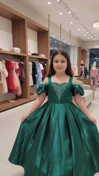 بنات • بنص السعر • مقاسات ٦-١٥سنة