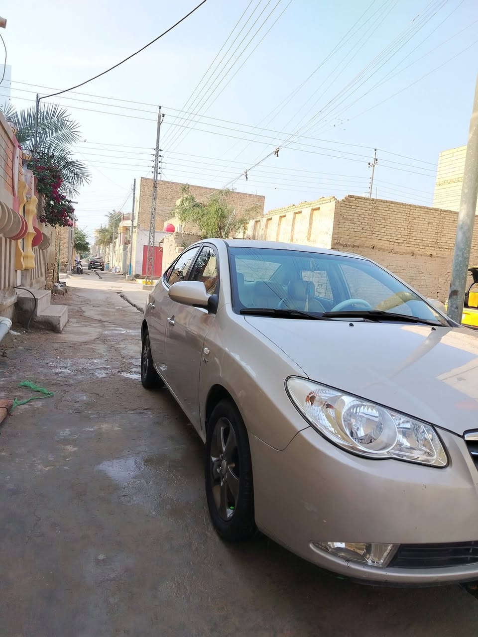 افانتي 2010 مكانها الناصريه
وسعرها ٤٥ وبيها شويه مجال واليكول مو سعرها وهواي خلي يجي بس يشوفها 
سياره جديده حييل
 والله تصعد بالسياره عبالك 2025
كصه جنطه
متومه شمالي وجاهزه
***********
 شرط انضف من الصور بهواي
السعر والعنوان كاتبهن قبل كلشي وبالخدمه
