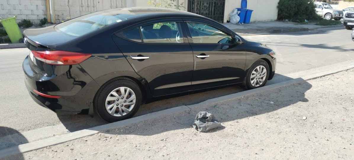 مكلف بالنشر
يالله ___ للبيع 

 النترا 2018 

مواصفاتها ستندر 

امريكي ضرر جاملغ خلفي 
وصندوك بدون دواخل

صدر امامي خلفي جديد 

تخم تاير 

دسكات جدد 

سيارة عليها ادامة كاملة 

ماشية 100 الف ميل 

مكاني بغداد حي الجامعة 

السعر  125 وبيها مجال بسيط 

***********
