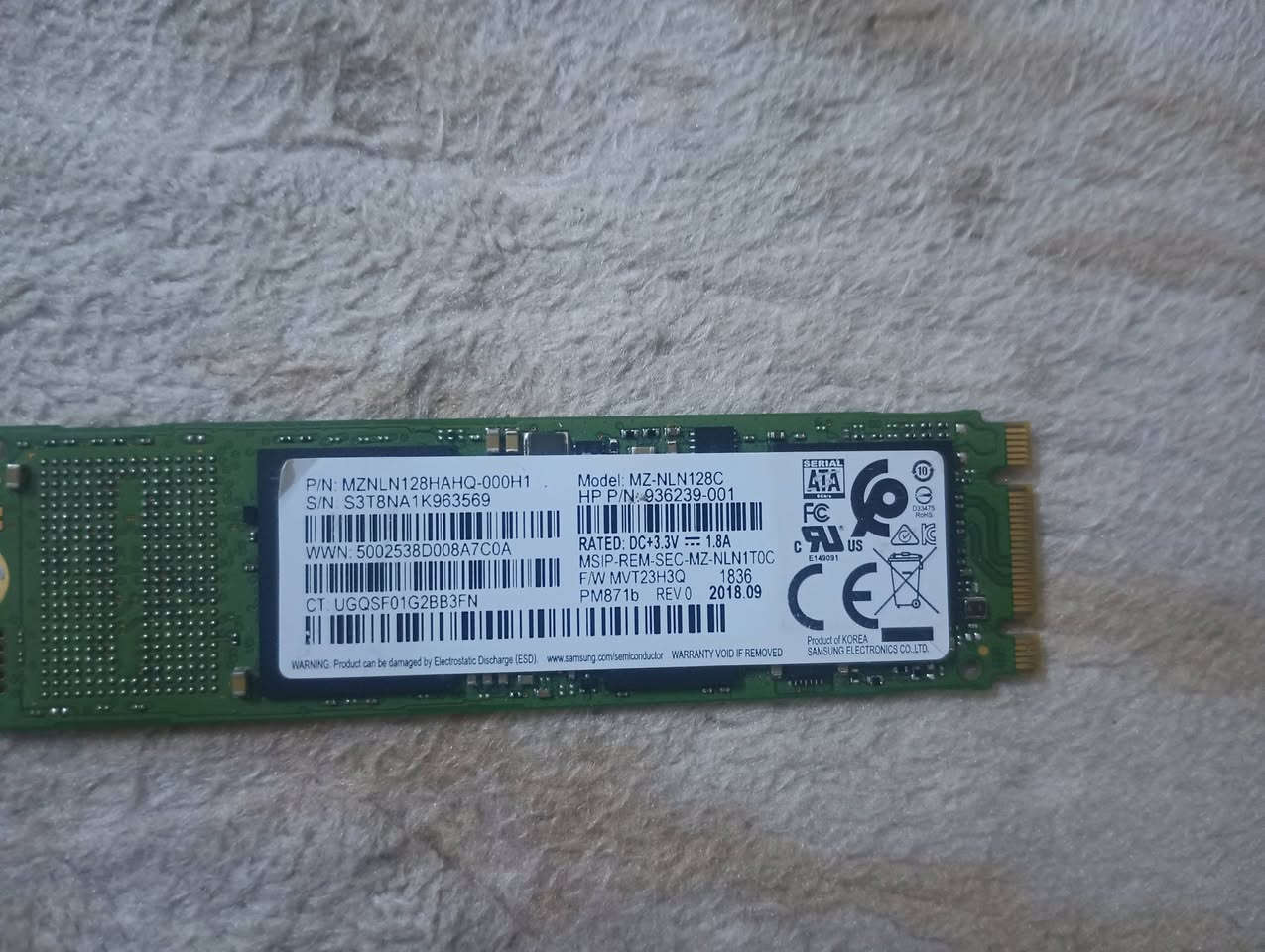 هارد ssd حجم 128 جيجا

مستعمل بحالة جيدة

السعر 15 الف ثابت 

مكاني بغداد حي العامل الي يريدة يتفضل لانه ياخذة توصيل ماعدي.

***********
 او على الخاص
