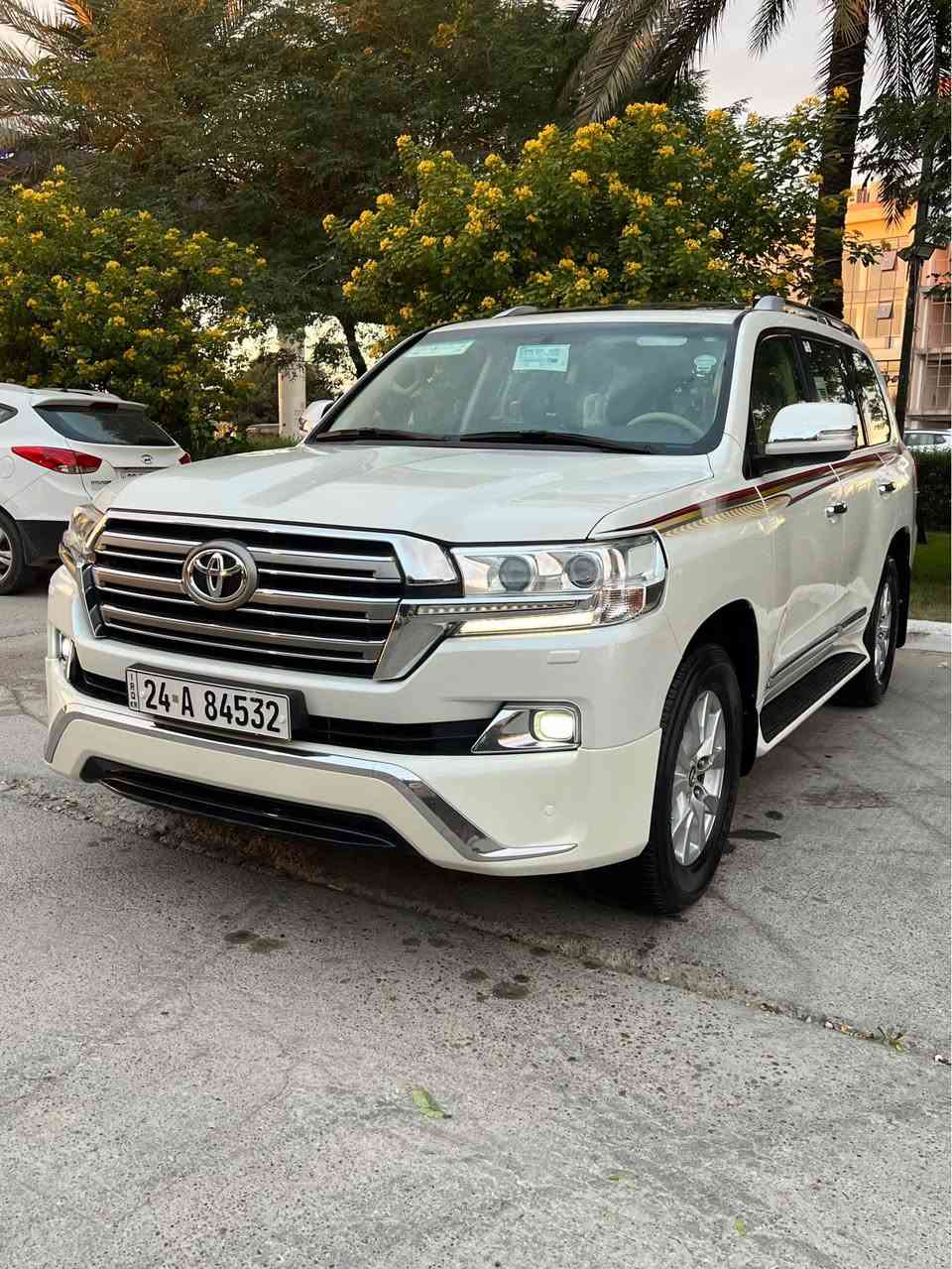 ‏‎السلام عليكم 
بعد التحية والتقدير 

تويوتا لاندكروز  2016  GXR كفاله عامه من الصبغ والشخوط  والتبديل جديدة   رقم  دهوك هزه وفحص وسنويه كله جديد 

‏‎المواصفات
‏‎سلايد
كراسي جلد  وكهرباء
محرك 6 سلندر.  4000
‏‎شاشة 
بصمه
مري قلاب 
‏‎انارة ترحيب
‏‎دوسات ليزرية كتابة LAND CRUISER
‏‎ثلاجة
‏‎حساس امامي+خلفي
بجم زنون 
‏‎مري شفط +قلاب 
‏‎اشارة بالمري
وباقي المواصفات المعروفه 
ماشيه 130 الف كيلو 

صدر امامي خلفي كير محرك كهربائيات تخم تاير كلة بشرط 

السعر 448 وبيها مجال

مكانها بغداد العامريه 

*********** بغداد, العراق
