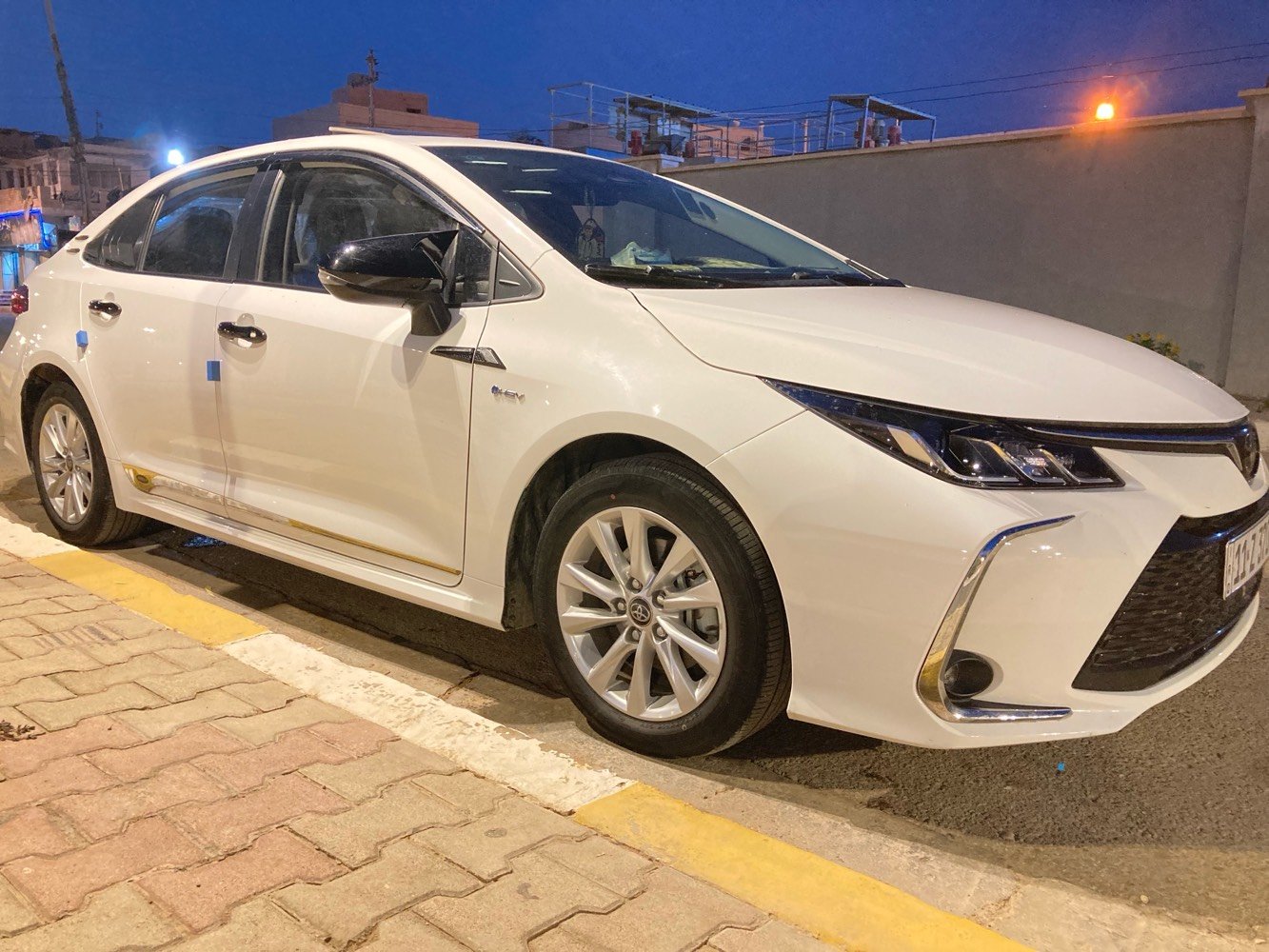 كورلا هايبرد 2024
كفالة عامة- ماشية ١٨ الف فقط - السيارة مطلوبة للمصرف اقساط تسديد مباشر عن طريق الماستر 
السعر 138