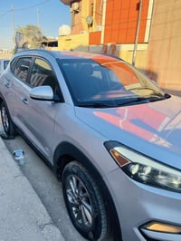 توسان وارد امريكي • 2016 • محرك 2400