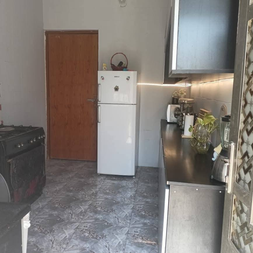 [[بسم الله الرحمن الرحيم]]
    🏡     🏘      🏚 

#يوجد_مشتمل للبيع 

🌲مسحوب عن طريق المصرف وجاهز بس سدد 

#العنوان  الفلوجة 
#في حي الشهداء بال 22 ألف خلف عماره الجنابي 

✅المساحة :  125م  
غرفه
استقبال 
صالة 
مناور 
مطبخ
صحيات  
  
                       #بناء 🧱 : بلوك 
      
     #شارع 🏞️⬆️⬆️ : 10م  

  #السعر_محدد_من_قبل_البائع 
           
        ⚖️⚖️   نوع الملك : طابو صرف تحويل مباشر  🏙 

            # تدفع مقدمه 25 مليون 
            # والباقي 95 مليون تدفع على شكل قسوطات 
               كل شهر 437 ألف 

__________________________________

للأستفسار⛔🖲️ : مراجعة 
🥇#مكتب_الرافدين_للعقار 🥇
العنوان شارع المنجزات تقاطع جامع التقوى مجاور محطة نمبر وان المركزية لغسيل السيارات مكتب الرافدين للعقار 🚗🚖
__________________________________

#ملاحظة//📋📑 اذا لديك عقار تريد تعرضة للبيع او تريد تشتري عقار قم بمراسلة الصفحة او اتصال على لارقام الموجودة+ واتساب
            
         #للأتصال_او_واتساب 📞  ***********
 
        #للأتصال_كورك.          📞. ***********

#بيع_وشراء_الدور_السكنية_والزراعية_العقارات_في_مدينة_الفلوجة #مكتب_الدوحه_للعقار_بيع_وشراء_العقارات_بسعر_مناسب
#عقارات_الانبار_الفلوجة
