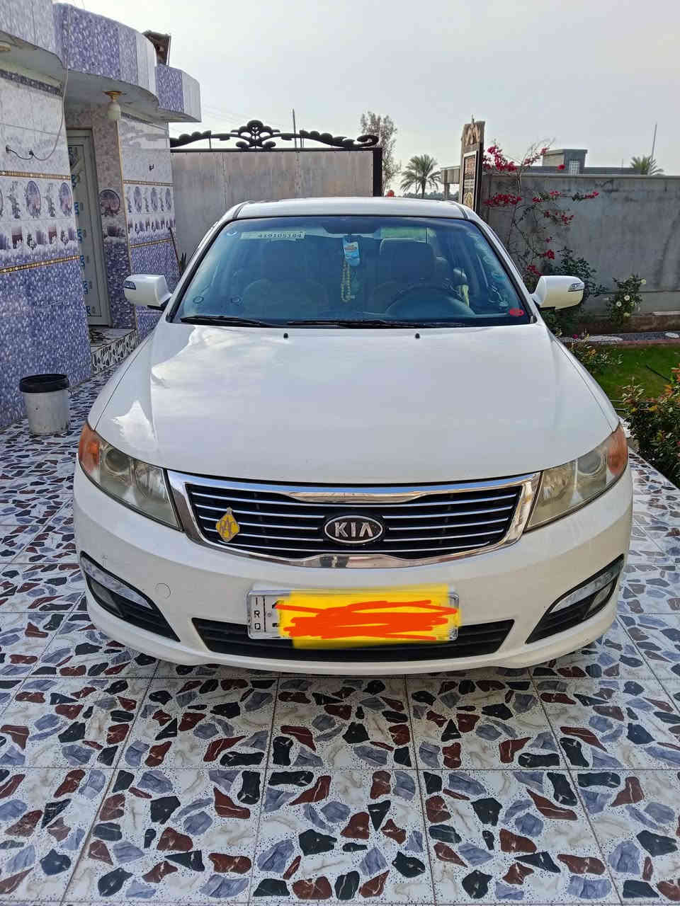 سلام عليكم شباب عندي سياره 2010 نوع أوبتيما العنوان لانبار رمادي السعر 13 ونص وبيه  مجال بسيط وسياره فوولل داخل نضيف كلش تواصل عبر رقم
***********
