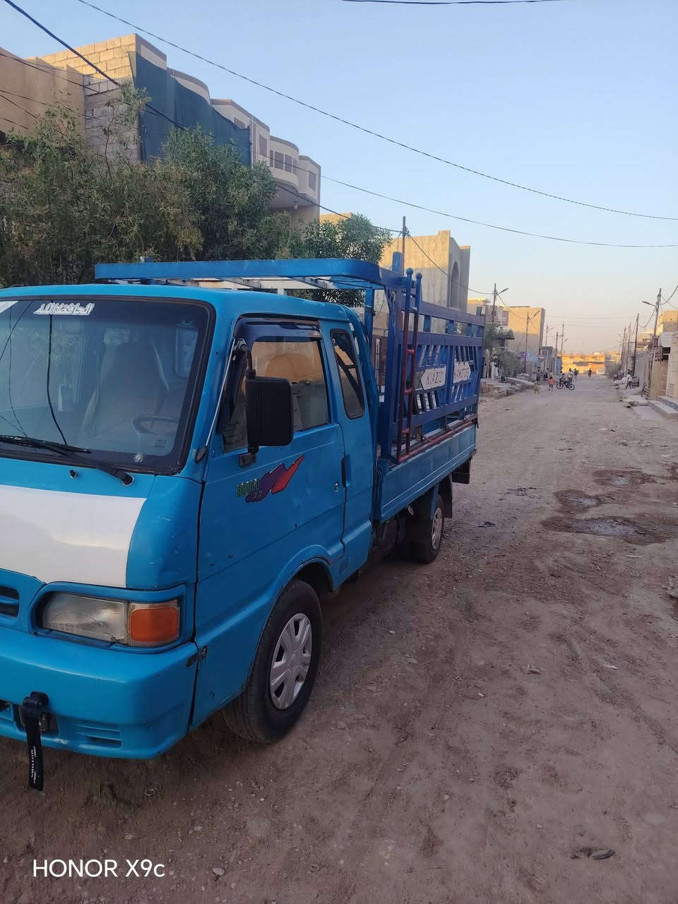 اسلام عليكم
سياره كيه بنگو موديل 95 سبعه چنگال كفاله محرك وگير واكسل وتايرات سته جديد مماشيات كهربائيات كامله تحويل ثاني يوم  السعر 55 وبيهه مجال الرقم ديالى انگليزي  العنوان ديالى بعقوبه  رقم الهاتف ***********

