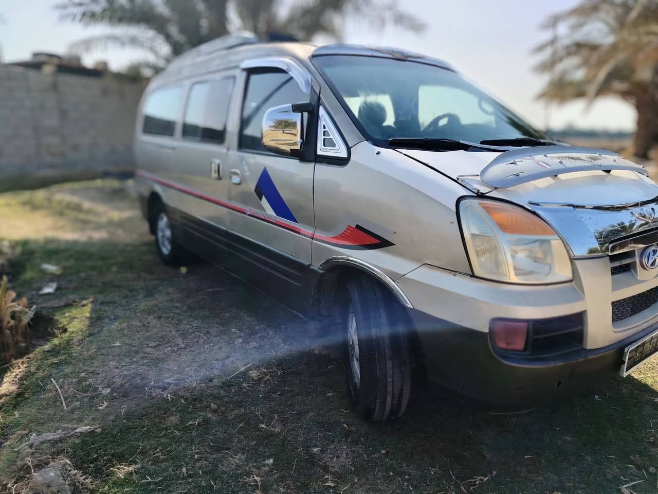 سلام عليكم ستاركس اللبيع 2007  سياره جاهزه من كلشي مال جناي خير من لله السعر 68 وبيهه مجال حگ الجيه ***********
