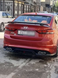 للبيع إلنترا 2017 حمرا 🚗 السيارة نظيفة كلش، وارد امريكي : كير مكينه خي...