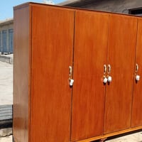 كنتور 4باب صاج ثقيل وحيل نضيف سعر150الف وبيها مجال 07804337552