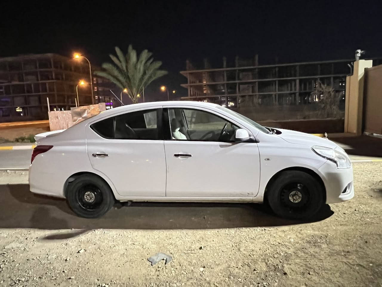 سني للبيع 2022 مكفولة من الحادث .المكان خلف بسمايا قرية 10                     
السعر 118رقم اربيل 

 ‭0770 689 6499‬
