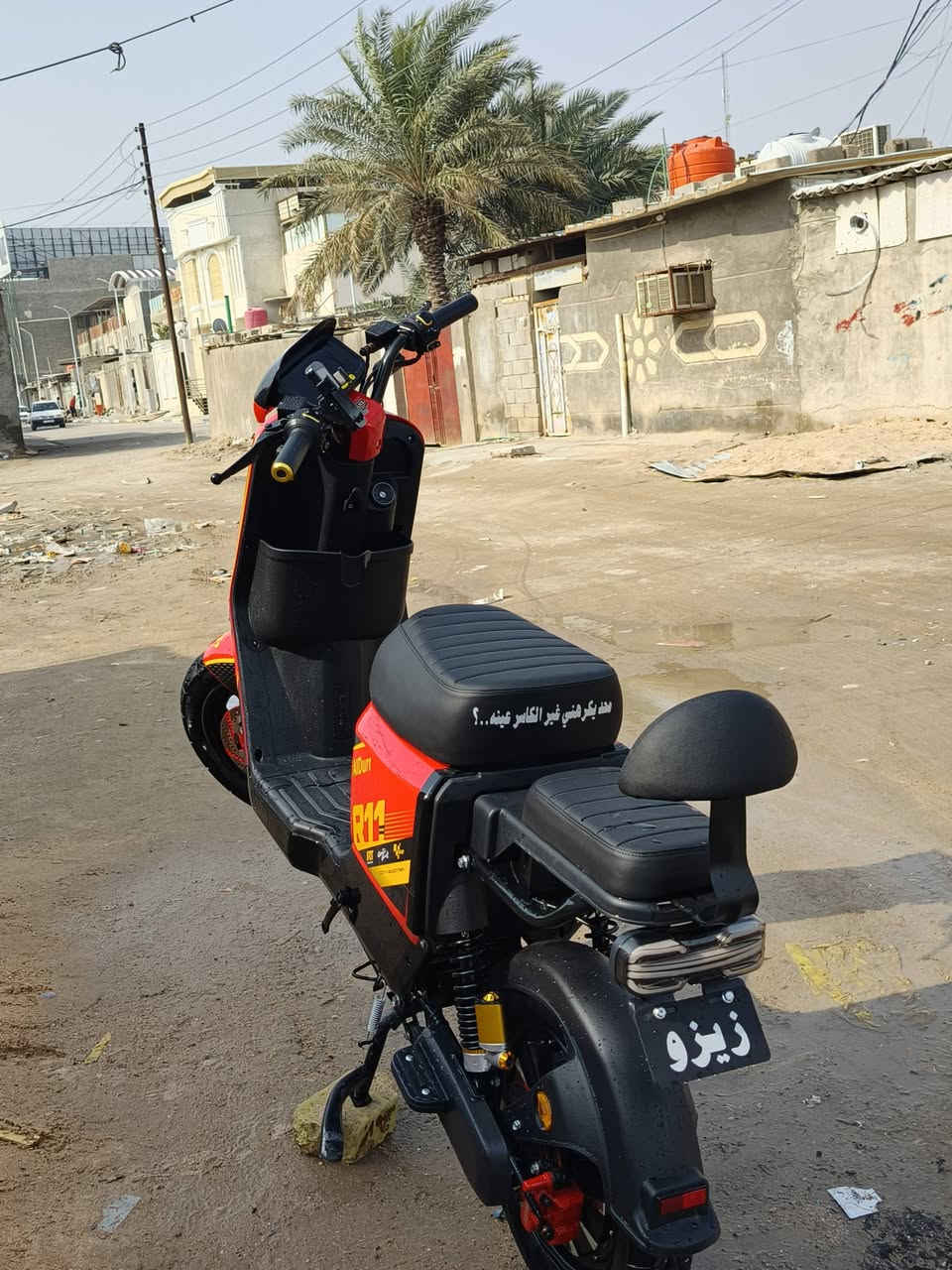 ار11 لبيع صارله 10 ايام من اشتريته وكاله 32 امبير بطاريات ونلي رقمي *********** موديل 2026 متواجد واتساب السعر 725
