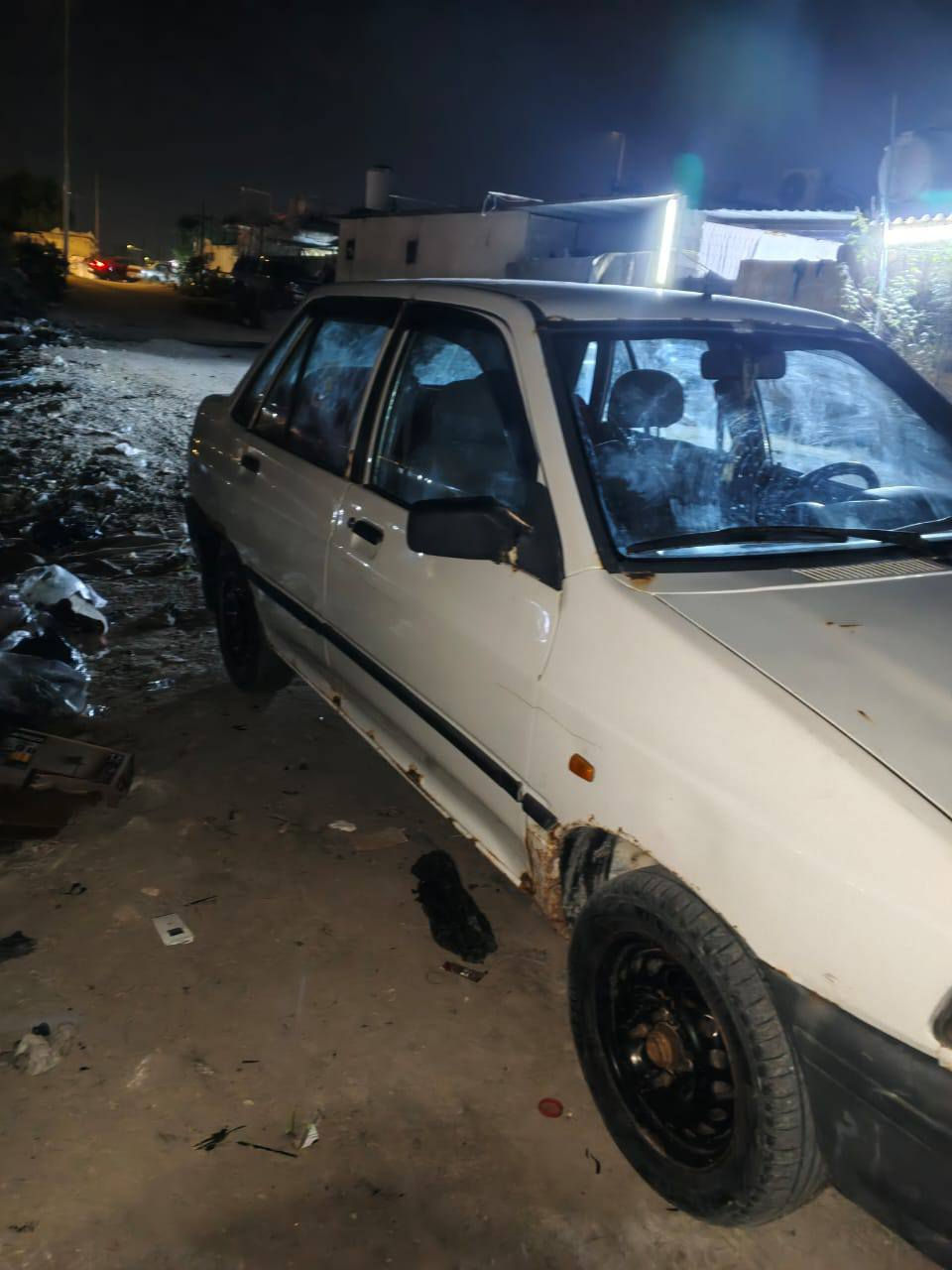 السلام عليكم سياره سايبه بصره مديل 14 بيه خيط تبخير السعر 23 وبيه مجال الرقم ***********
